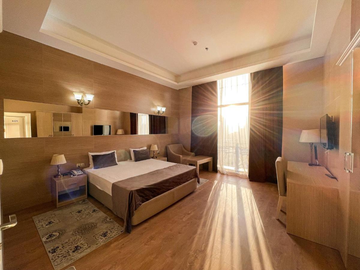 Nobel Hotel Baku Extérieur photo