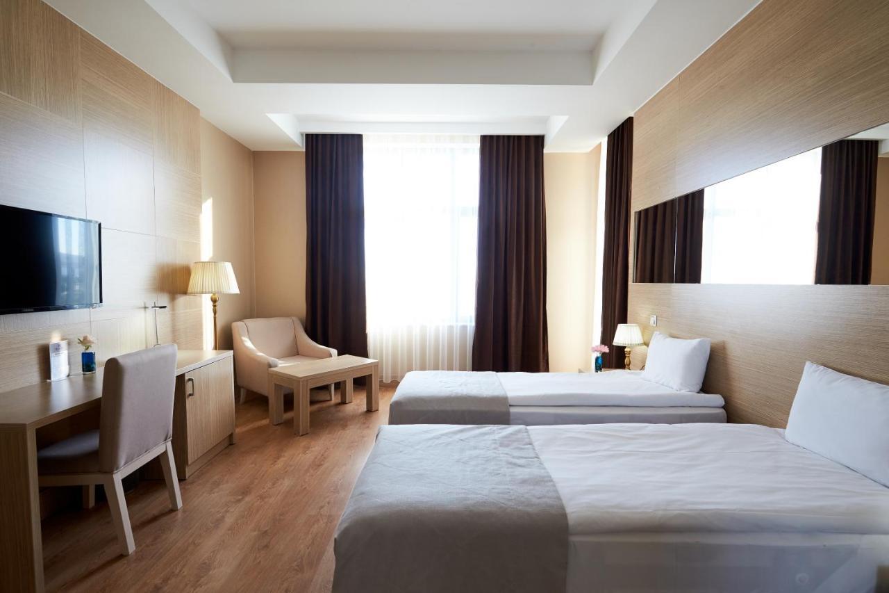 Nobel Hotel Baku Extérieur photo