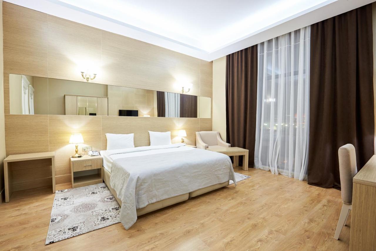Nobel Hotel Baku Extérieur photo