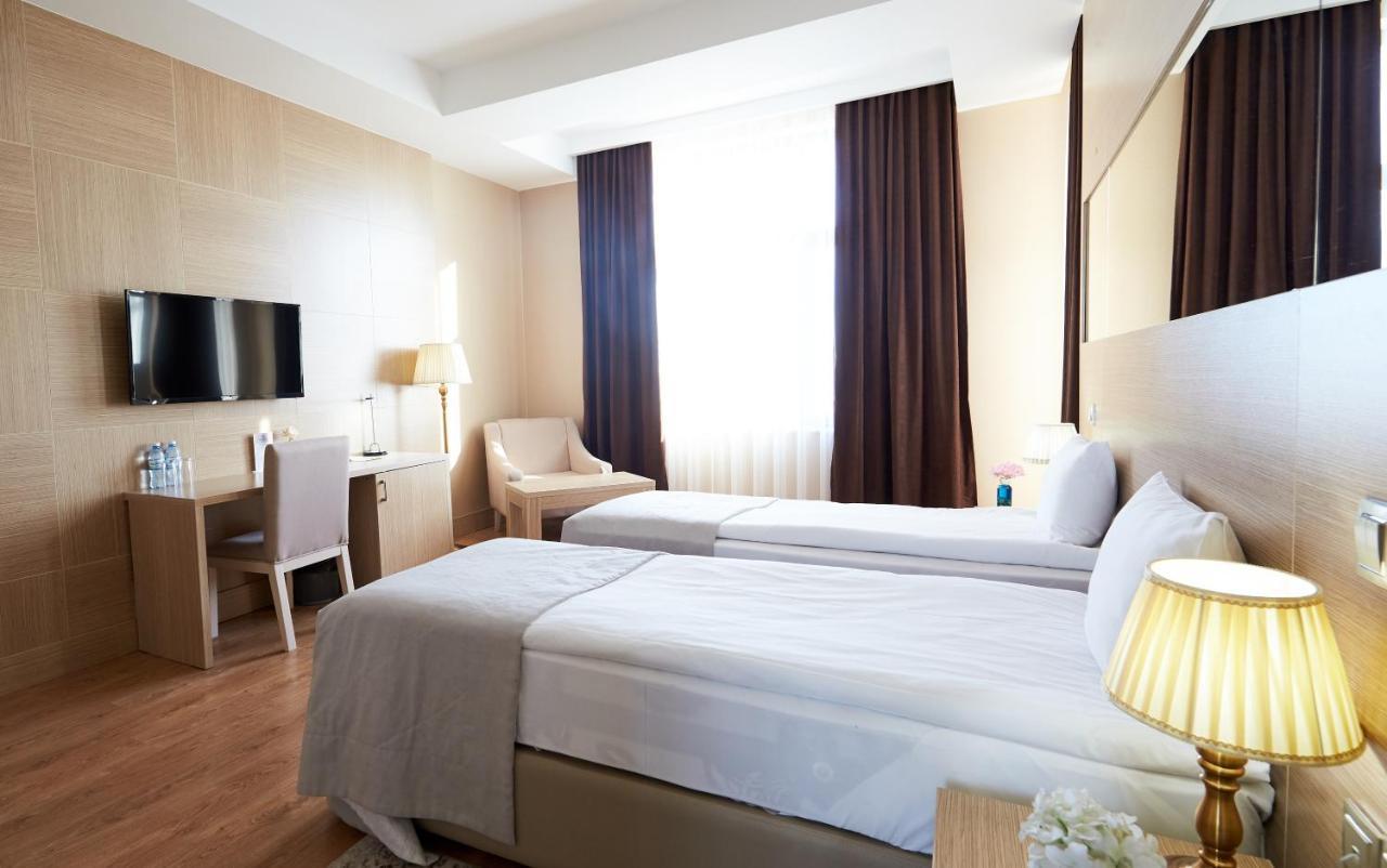 Nobel Hotel Baku Extérieur photo
