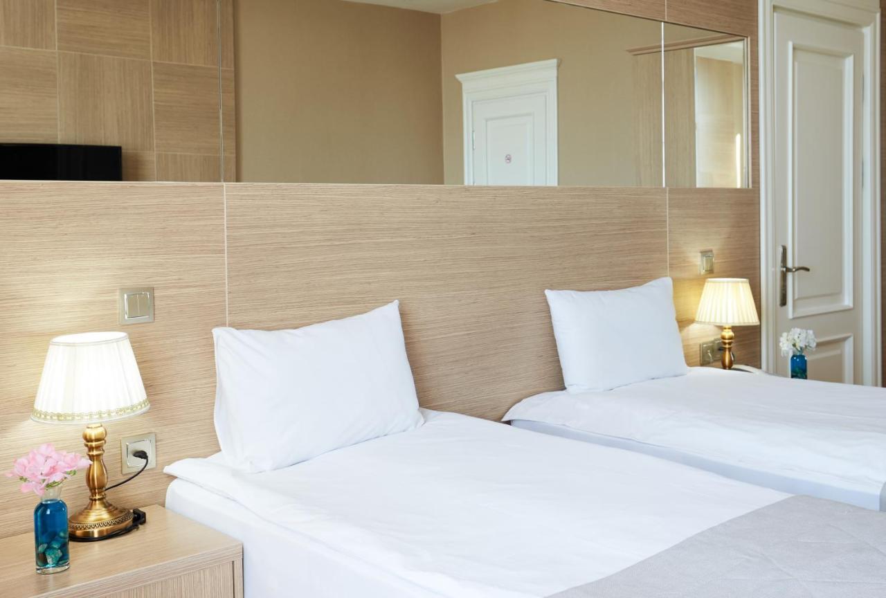 Nobel Hotel Baku Extérieur photo