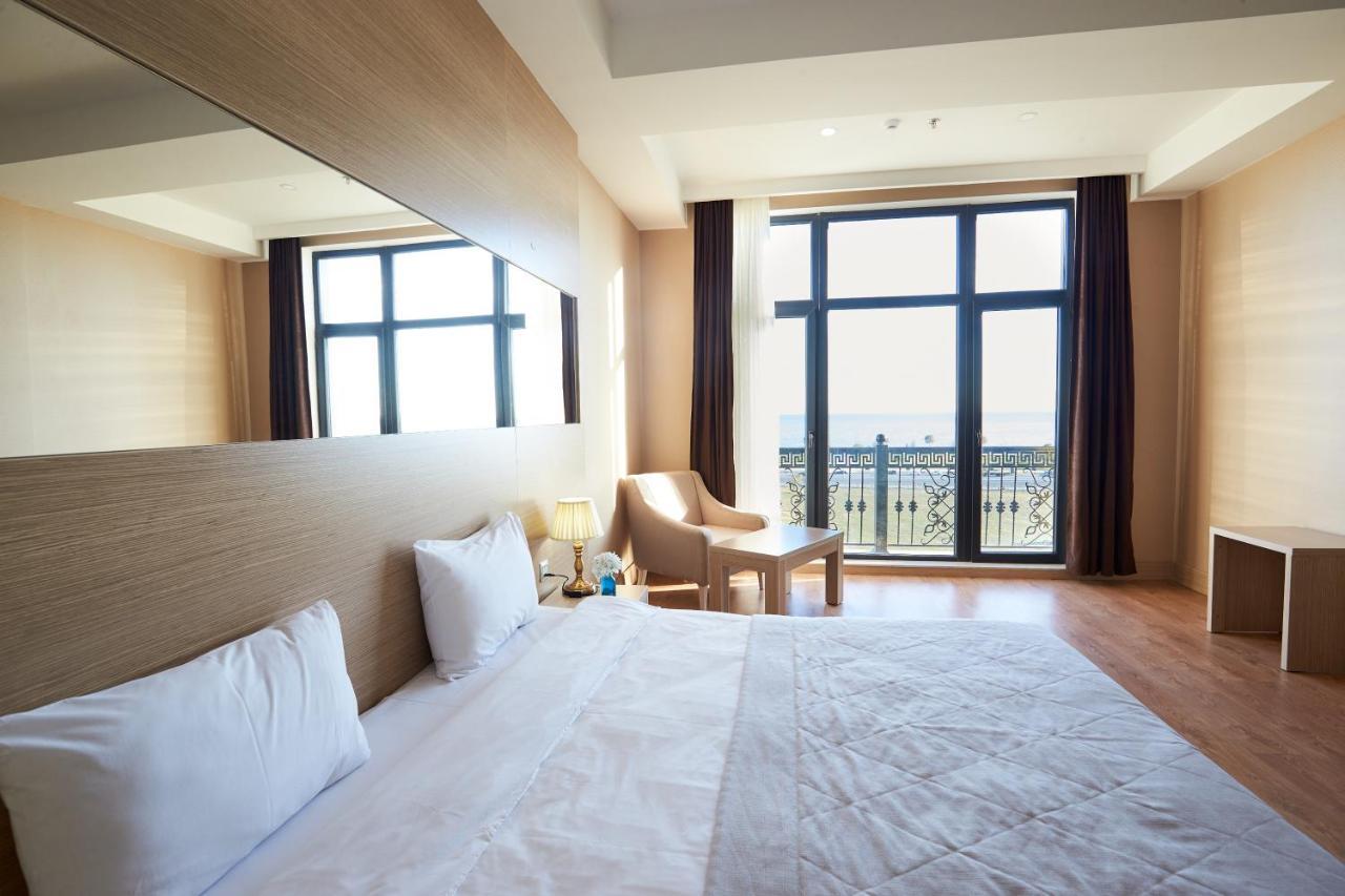 Nobel Hotel Baku Extérieur photo