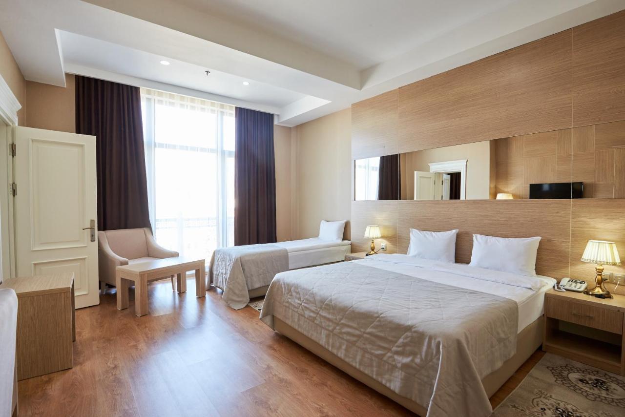 Nobel Hotel Baku Extérieur photo