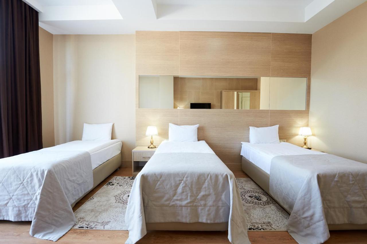 Nobel Hotel Baku Extérieur photo